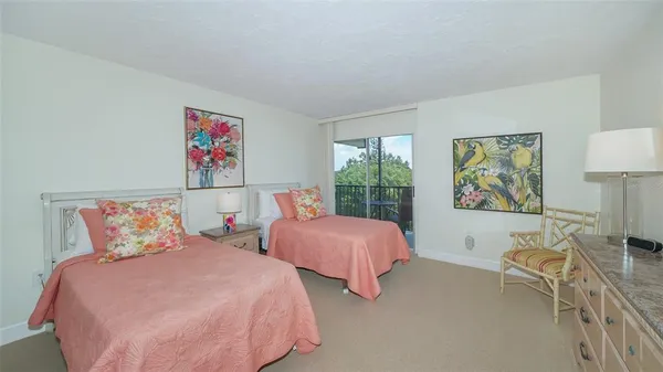 $7,200 | 3240 Gulf Of Mexico Drive, Unit B303, Longboat Key, FL 34228