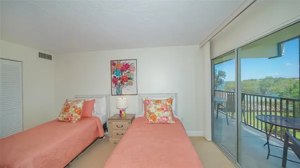 $7,200 | 3240 Gulf Of Mexico Drive, Unit B303, Longboat Key, FL 34228