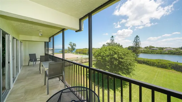 $7,200 | 3240 Gulf Of Mexico Drive, Unit B303, Longboat Key, FL 34228