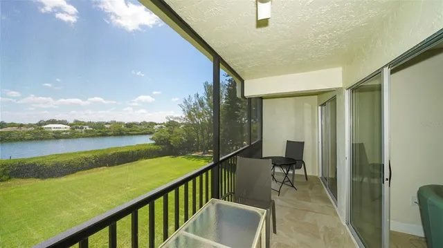 $7,200 | 3240 Gulf Of Mexico Drive, Unit B303, Longboat Key, FL 34228