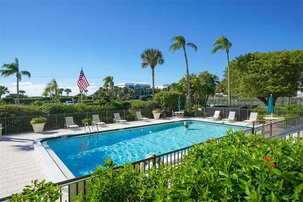 $7,200 | 3240 Gulf Of Mexico Drive, Unit B303, Longboat Key, FL 34228
