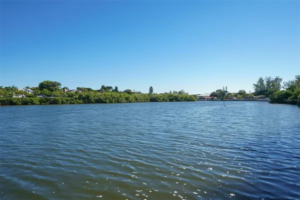 $7,200 | 3240 Gulf Of Mexico Drive, Unit B303, Longboat Key, FL 34228