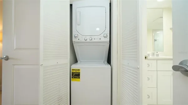 $7,200 | 3240 Gulf Of Mexico Drive, Unit B303, Longboat Key, FL 34228