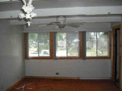 2160 East Bristol Road Burton, MI 48529 - Photo 3 of 7 20108859-2.JPG