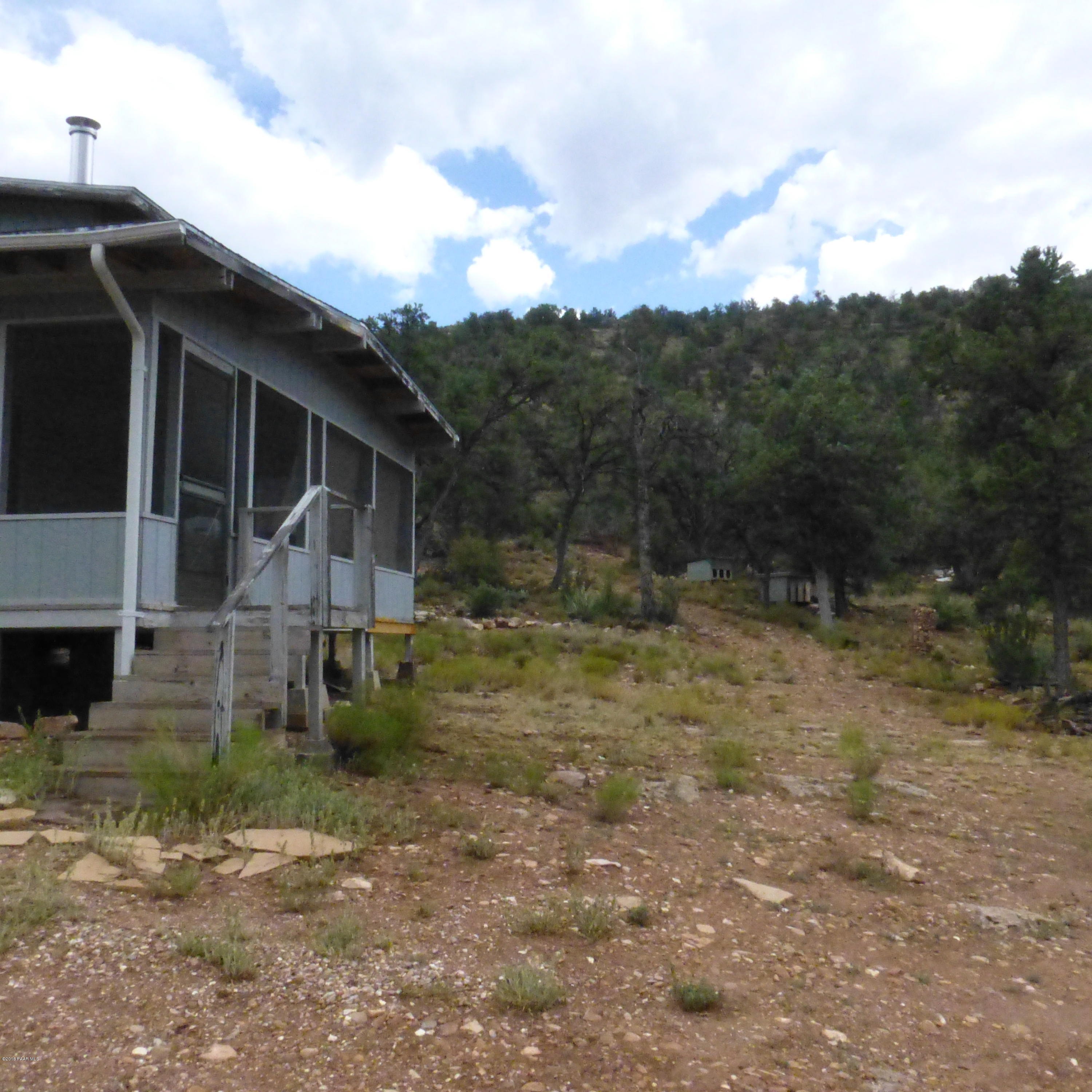 39140 Arizona Road Ash Fork, AZ 86320 - Photo 3 of 34 P1040708