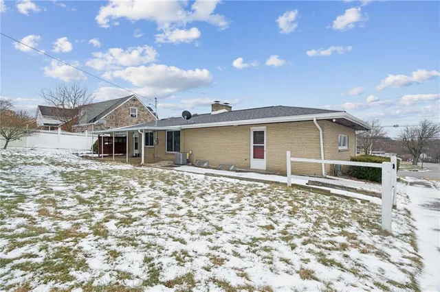 $237,000 | 600 Lewis Avenue, Jeannette, PA 15644