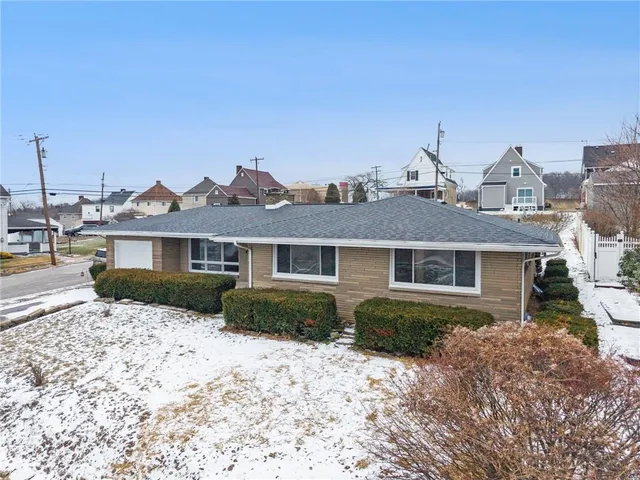 $237,000 | 600 Lewis Avenue, Jeannette, PA 15644