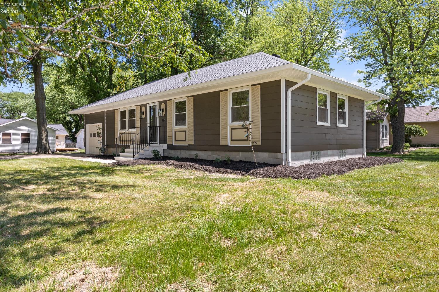324 Magnolia Road Huron, OH 44839 - Photo 34 of 40 Gallery Image 34