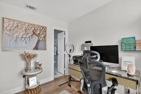 $560,000 | 14930 Southwest 104th Street, Unit 27, Miami, FL 33196