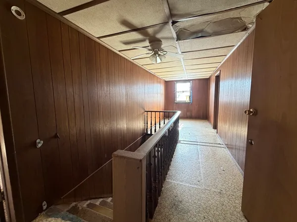 $59,900 | 1021 Jefferson Avenue, Charleston, IL 61920