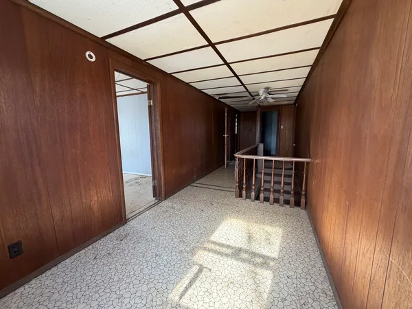 $59,900 | 1021 Jefferson Avenue, Charleston, IL 61920