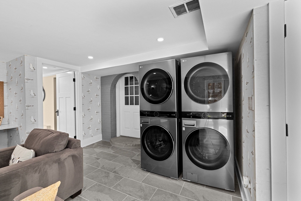 572 Jerusalem Road Cohasset, MA 02025 - Photo 34 of 42