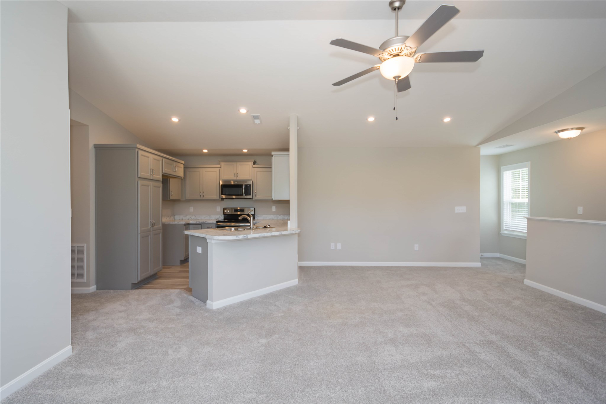 3936 Country Mill Ridge, Unit 22305 Burlington, KY 41005 - Photo 7 of 24 Gallery Image 7