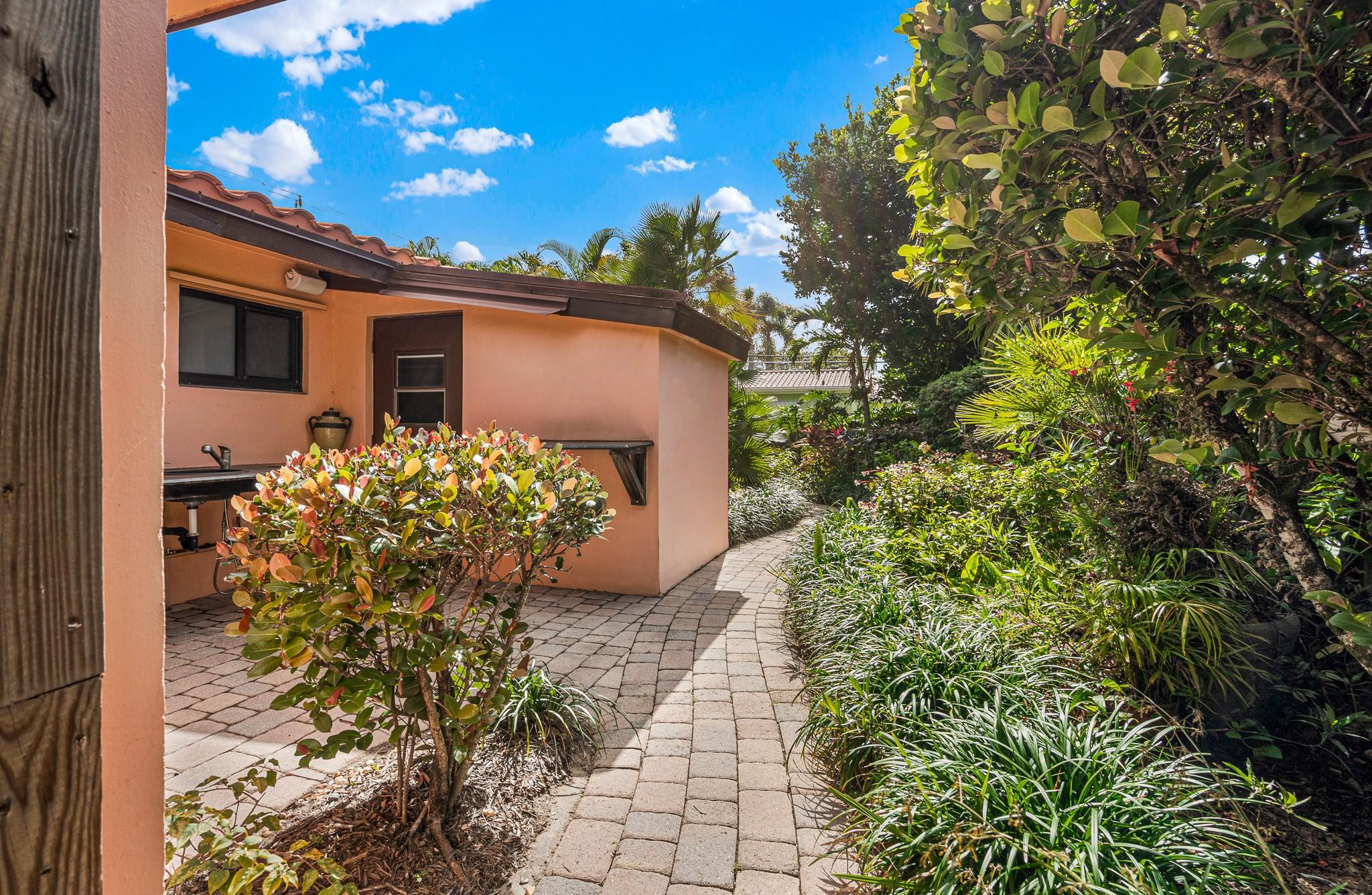 708 Northwest 6th Drive Boca Raton, FL 33486 - Photo 26 of 47 Photo 9