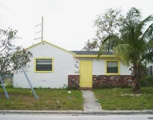 203 West 14th Street Riviera Beach, FL 33404 - Photo 1 of 1 Primary Photo