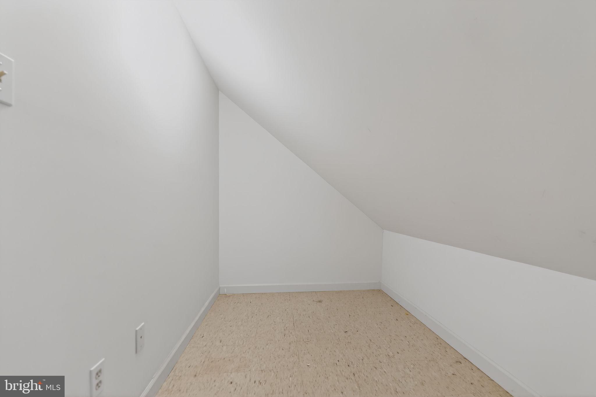 825 Dunbrooke Court Frederick, MD 21701 - Photo 29 of 31 a view of small space