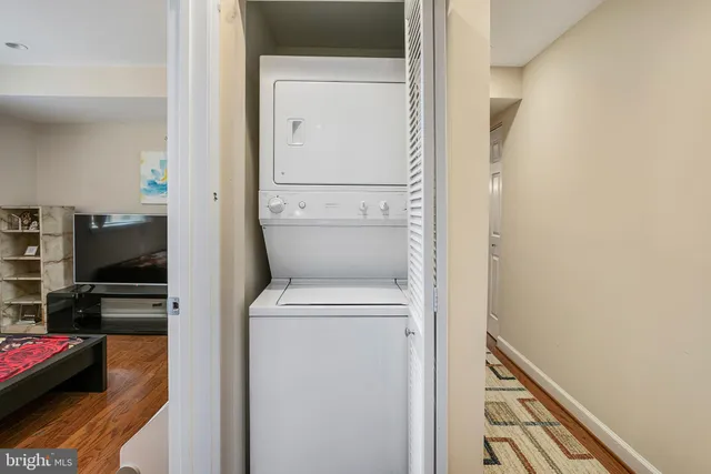 $505,000 | 4193 South Four Mile Run Drive, Unit 202, Arlington, VA 22204