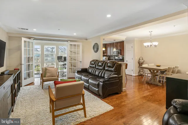 $505,000 | 4193 South Four Mile Run Drive, Unit 202, Arlington, VA 22204