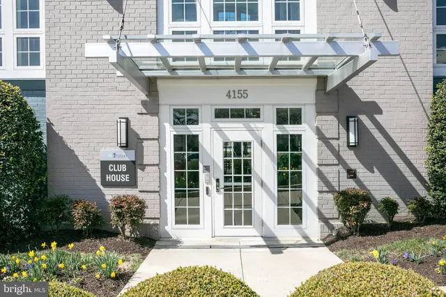 $505,000 | 4193 South Four Mile Run Drive, Unit 202, Arlington, VA 22204