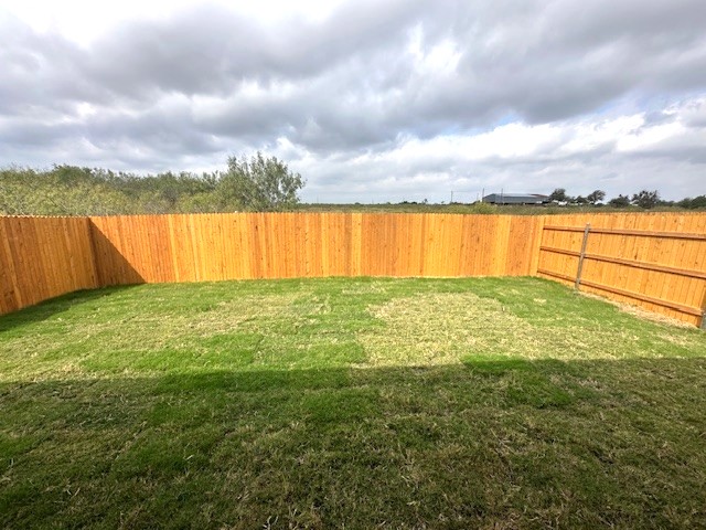 155 Tolo Drive Elgin, TX 78621 - Photo 15 of 31