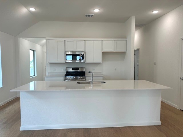 155 Tolo Drive Elgin, TX 78621 - Photo 3 of 31