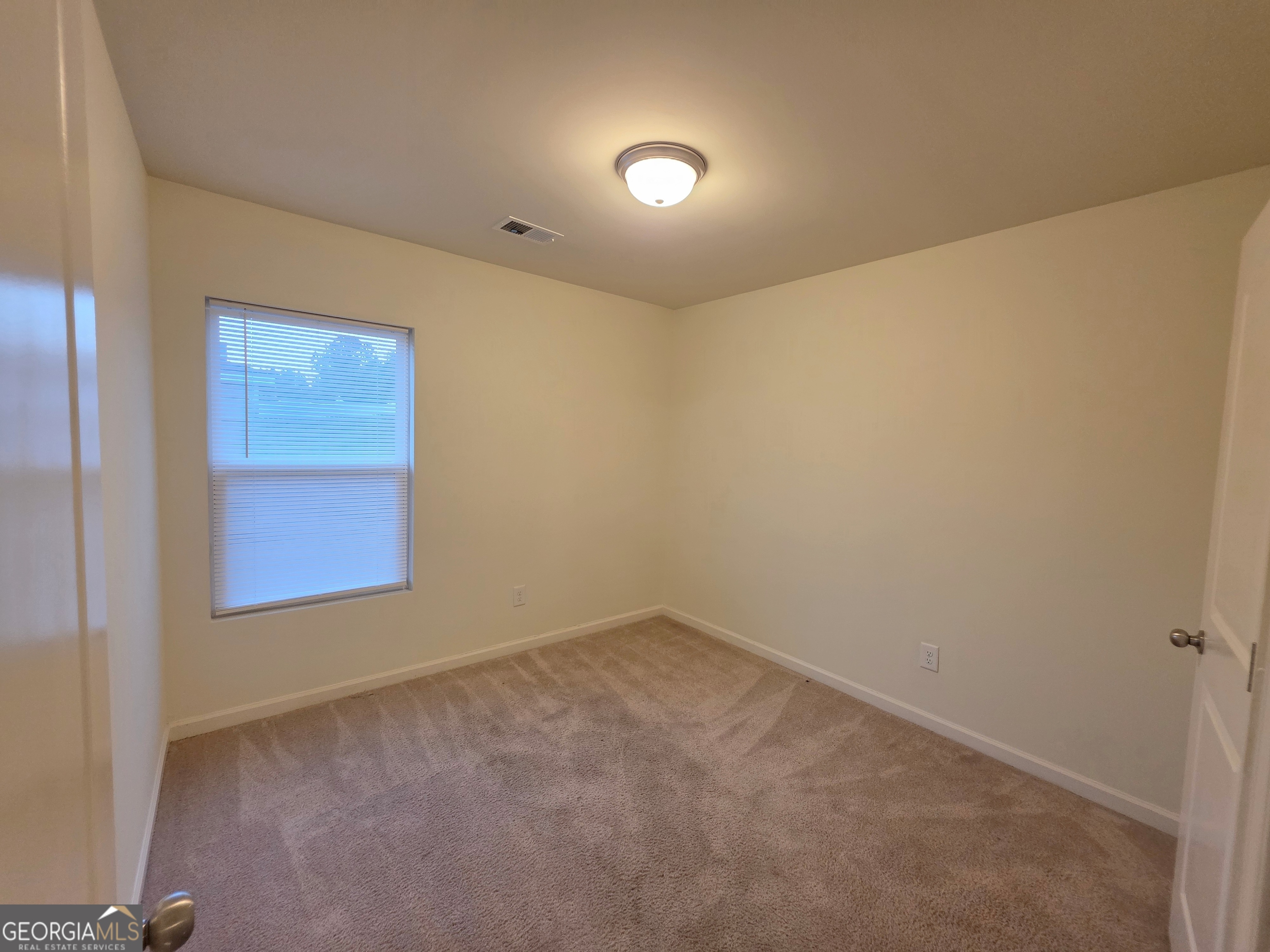 115 Wynne Street Macon, GA 31206 - Photo 8 of 8 a view of an empty room