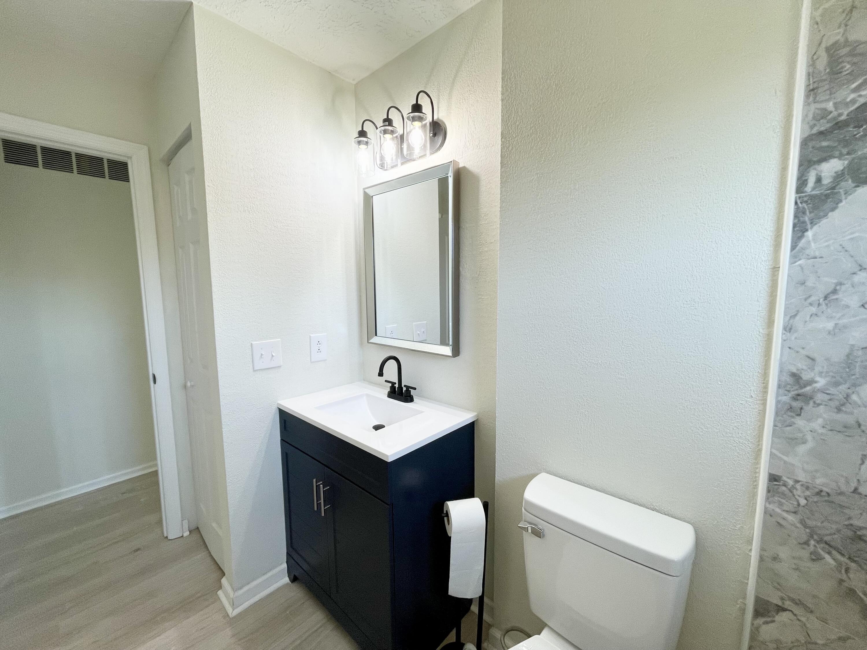 546 Mt Tabor Road Lexington, KY 40517 - Photo 13 of 29 bathroom 1