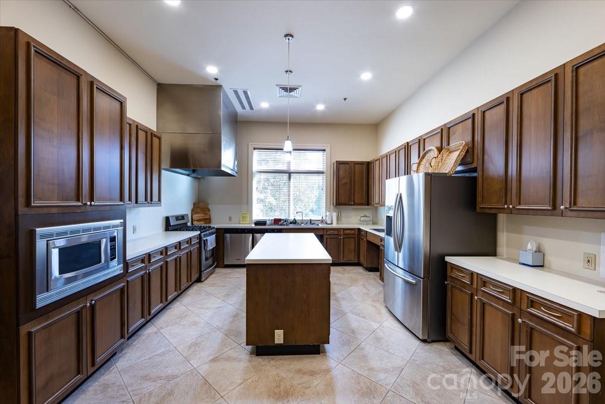 355 Garnet Court Fort Mill, SC 29708 - Photo 36 of 48