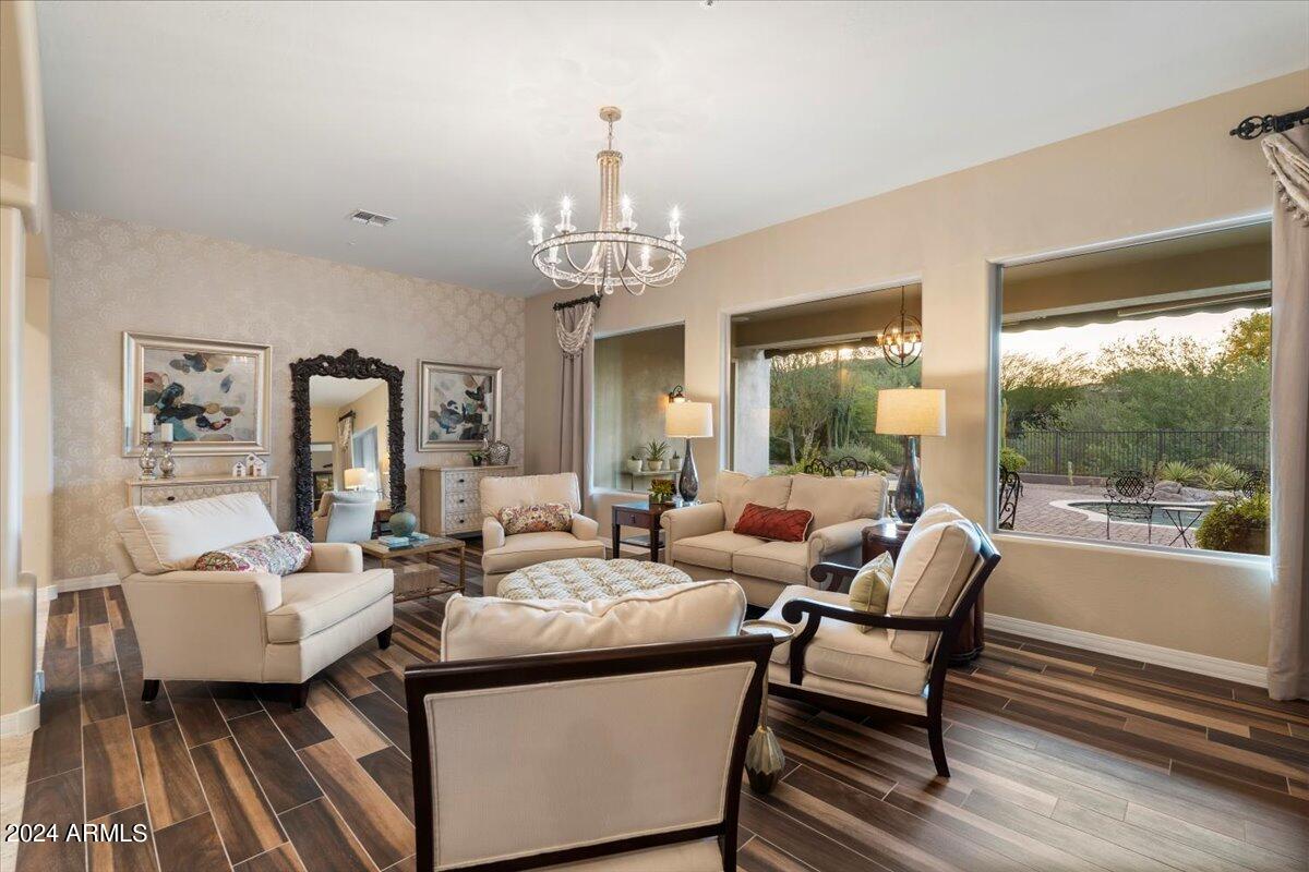 8670 West Rowel Road Peoria, AZ 85383 - Photo 13 of 44 30-Living Room