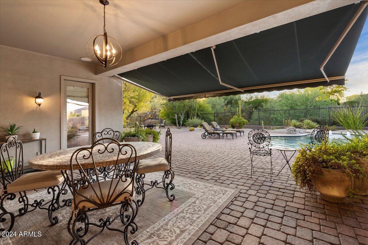 8670 West Rowel Road Peoria, AZ 85383 - Photo 19 of 44 76-Covered Patio