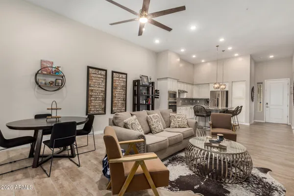 $437,500 | 15550 South 5th Avenue, Unit 130, Phoenix, AZ 85045
