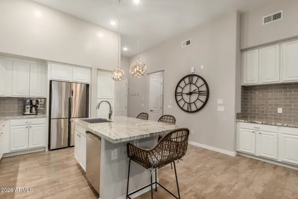 $450,000 | 15550 South 5th Avenue, Unit 130, Phoenix, AZ 85045
