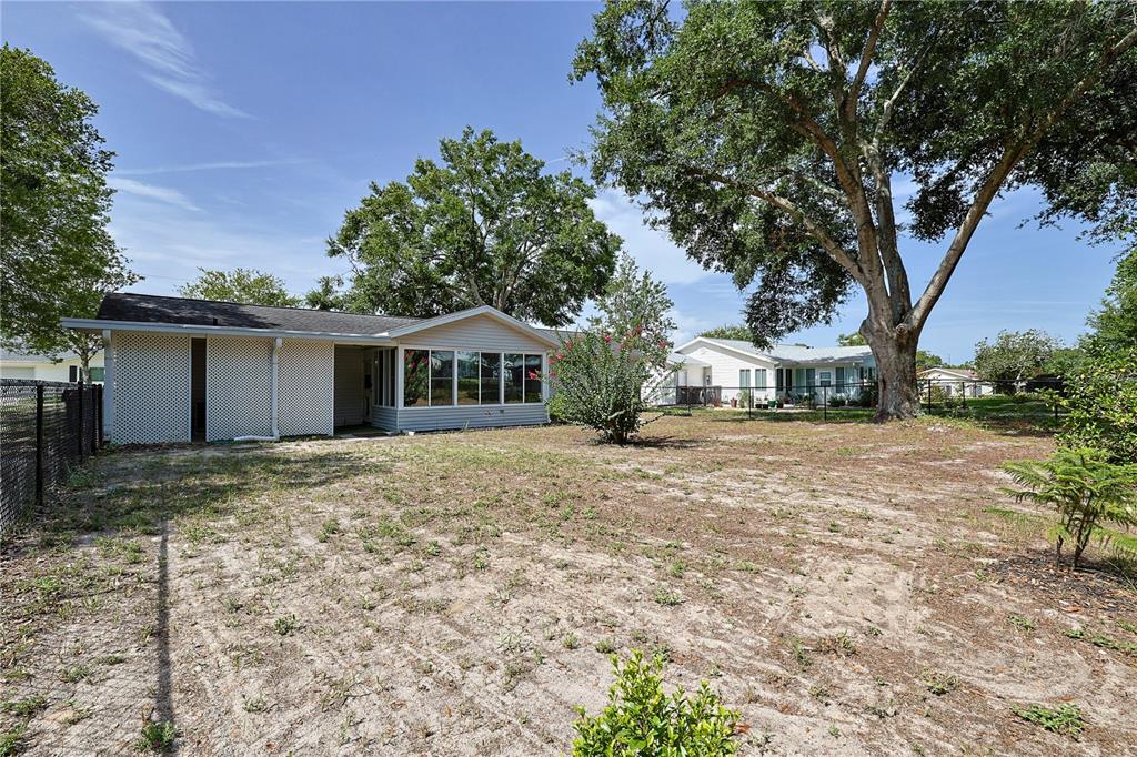 8657 Southwest 116th Lane Road Ocala, FL 34481 - Photo 39 of 44 Gallery Image 39