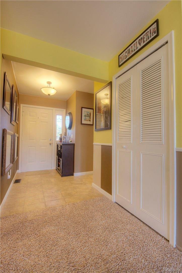 14034 North Road Fenton, MI 48430 - Photo 32 of 57 930A9565_6_7.jpg