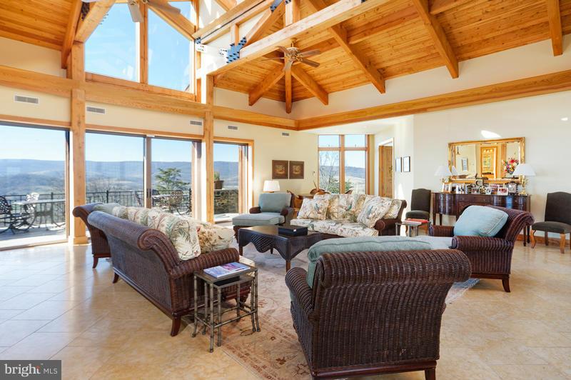 1401 Greystone Road Upperville, VA 20184 - Photo 7 of 30 Family Room