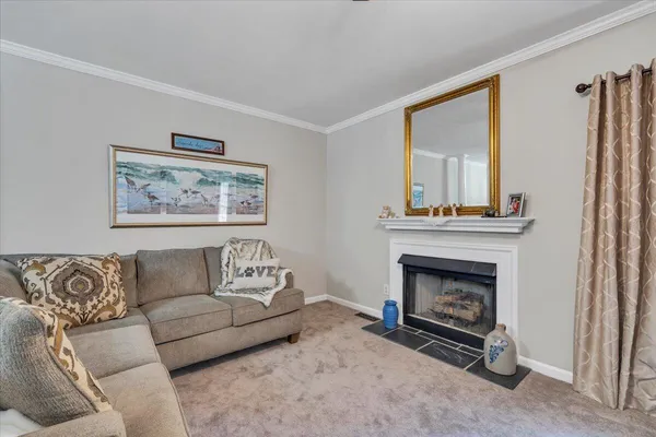 $324,999 | 4732 Wembley Place Southwest, Roanoke, VA 24018