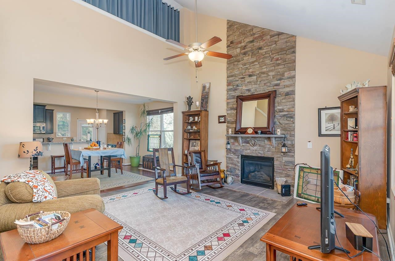 3415 Massey Pond Trail Raleigh, NC 27616 - Photo 5 of 26 Entry