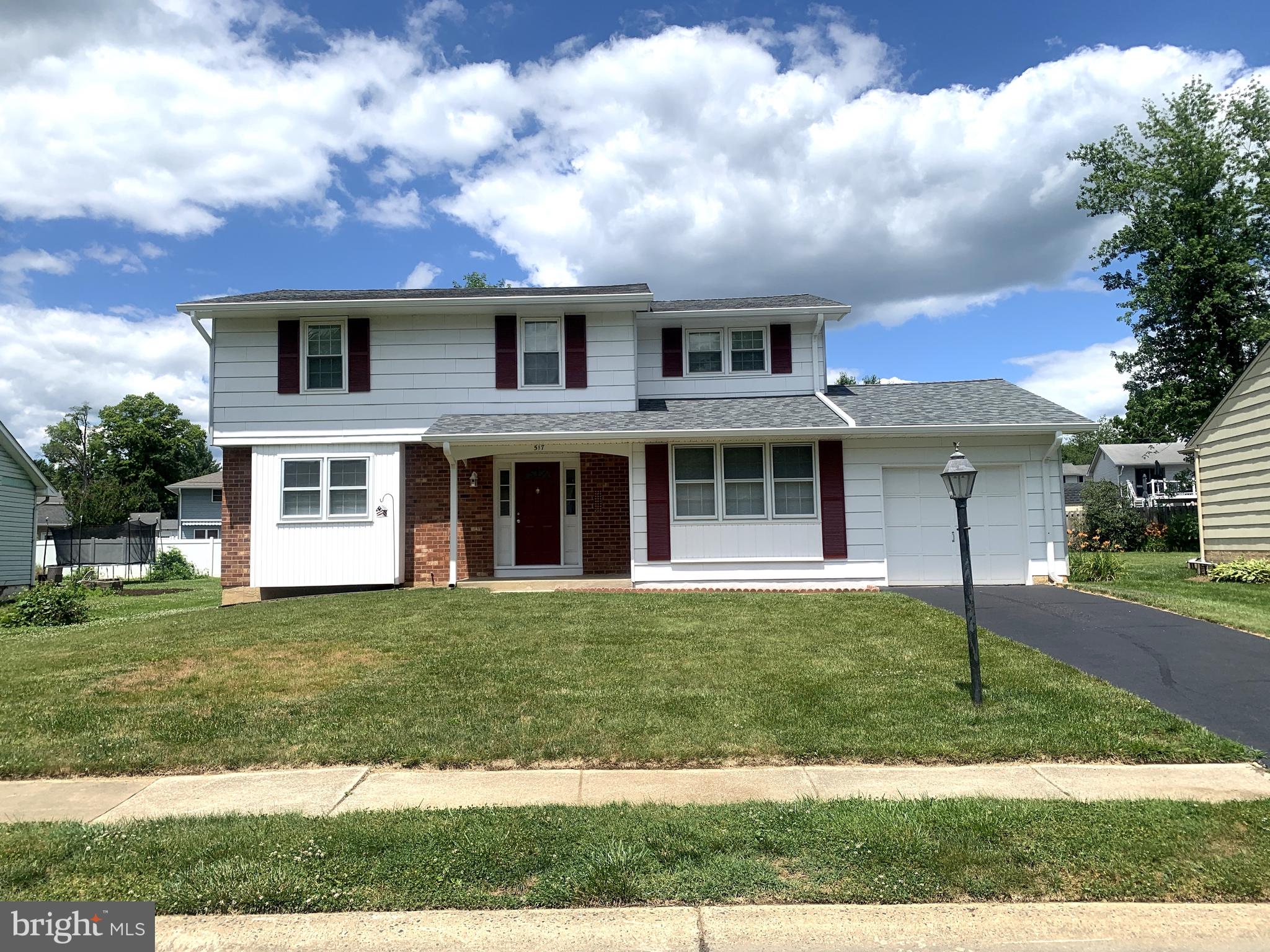 517 Garrick Road Hockessin, DE 19707 - Photo 1 of 45