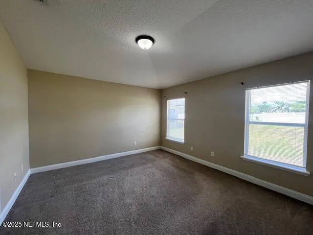 a view of a livingroom with an empty space