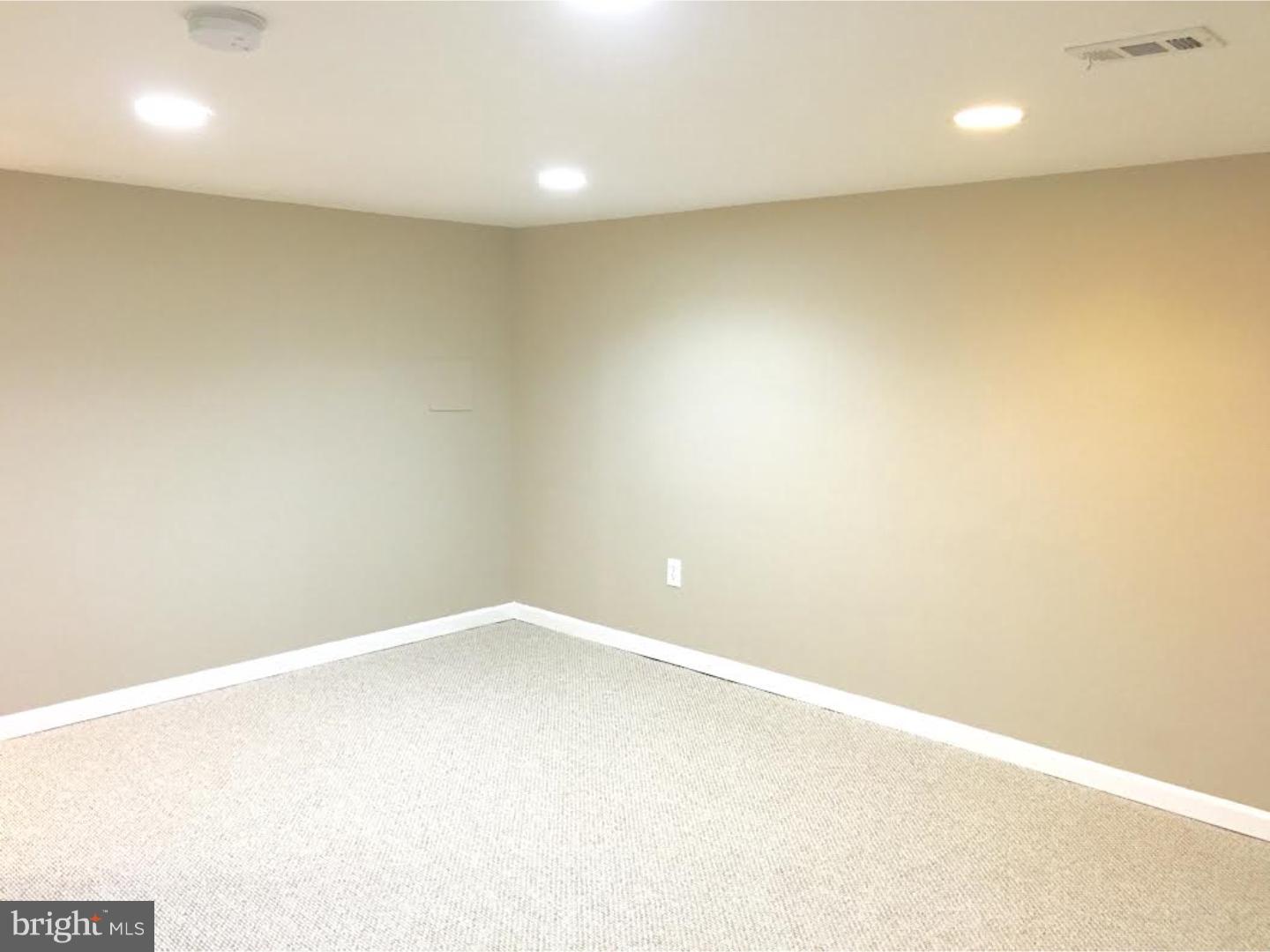 1629 Pennington Road Philadelphia, PA 19151 - Photo 20 of 25 Gallery Image 20