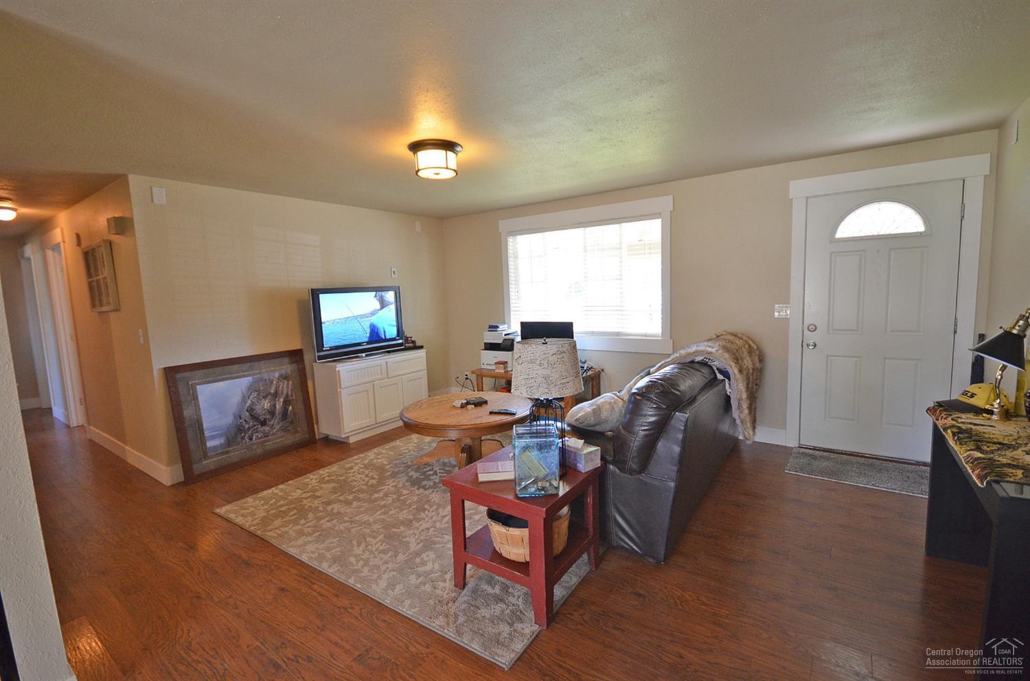2632 Southwest 24th Street Redmond, OR 97756 - Photo 5 of 24 Additional Photo