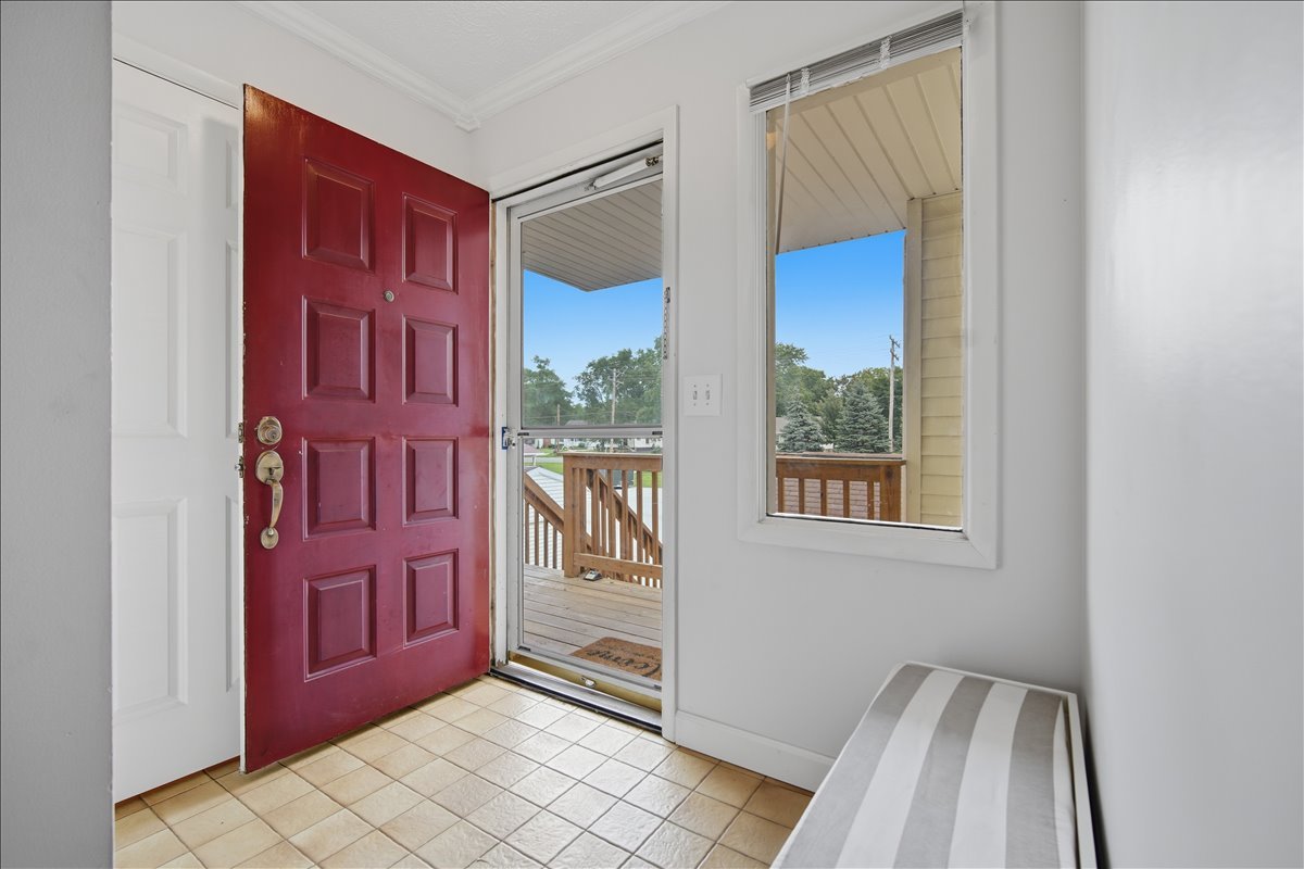 903 North Linden Street, Unit 22 Normal, IL 61761 - Photo 3 of 20