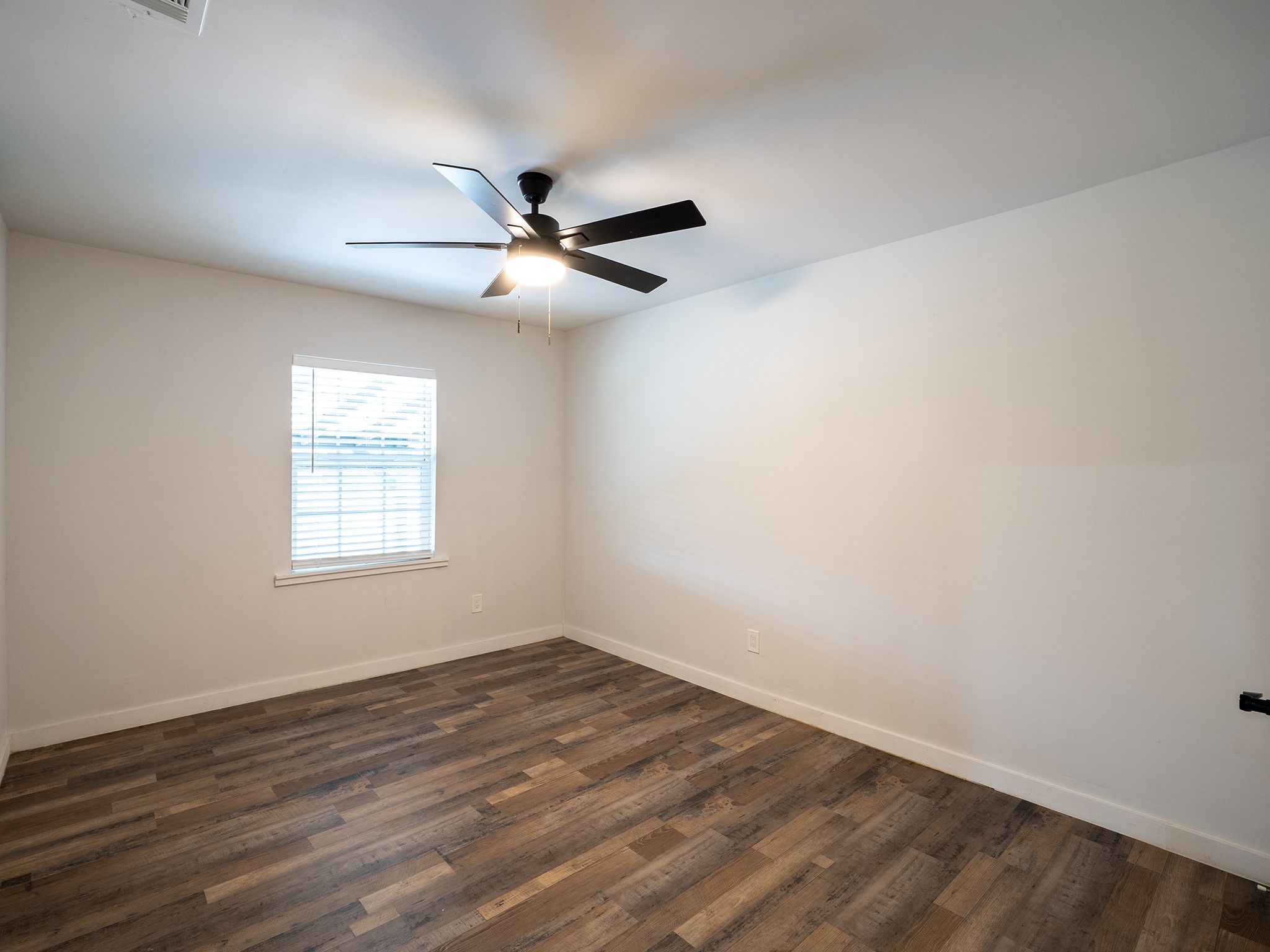 375 Brown Road McDade, TX 78650 - Photo 15 of 28