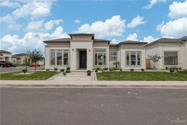 front view of house with a yard