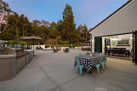 $4,995,000 | 27562 Lost Trail Drive, Laguna Hills, CA 92653