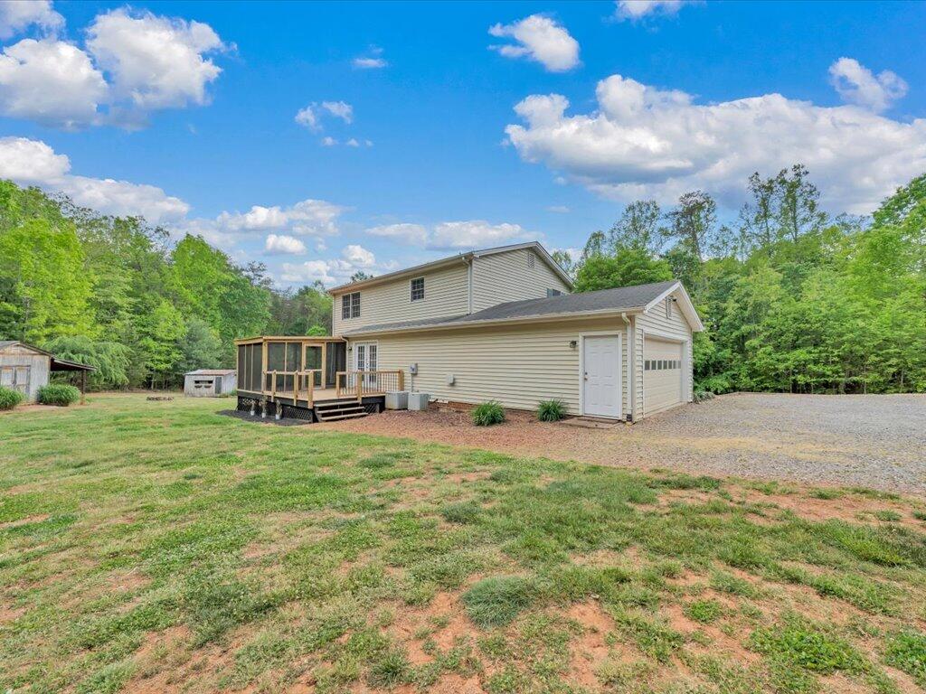 520 Scenic Drive Stuart, VA 24171 - Photo 72 of 83 72-MIB07332
