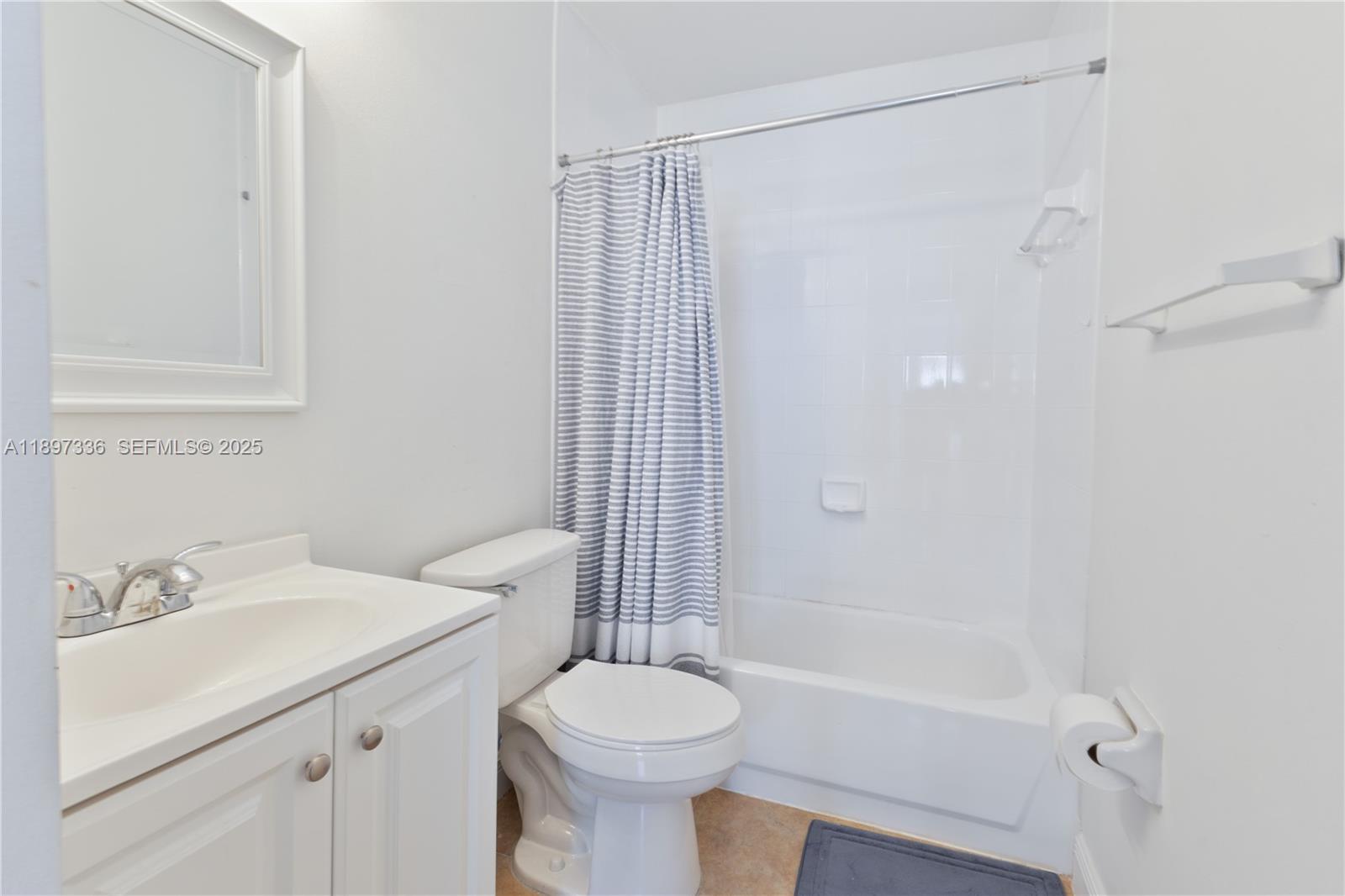 13809 Southwest 161 Terrace Miami, FL 33177 - Photo 17 of 35