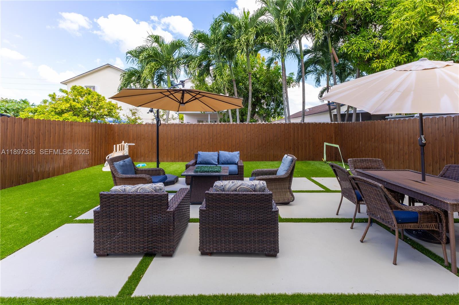 13809 Southwest 161 Terrace Miami, FL 33177 - Photo 26 of 35