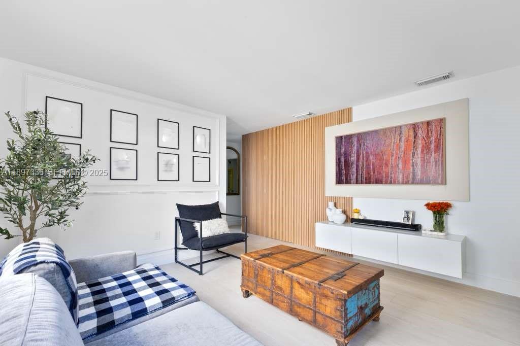 13809 Southwest 161 Terrace Miami, FL 33177 - Photo 3 of 35