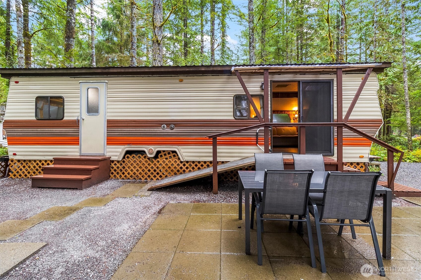 123-4 Drial Loop Maple Falls, WA 98266 - Photo 2 of 28